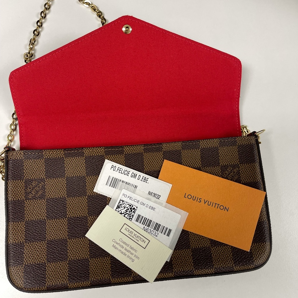 Louis Vuitton Crossbody/Clutch Handbag